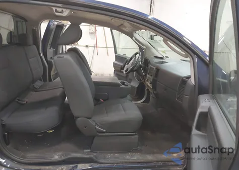 2011 Nissan Titan Sv z USA, uszkodzony, nr VIN 1N6AA0CJ4BN300150